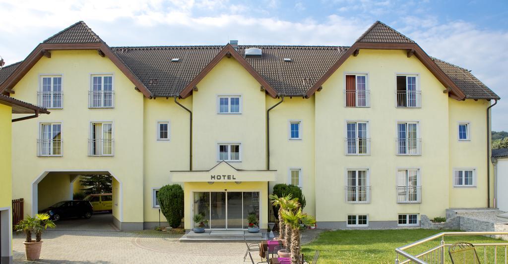 Hotel Restaurant Muellner Marz Exterior foto